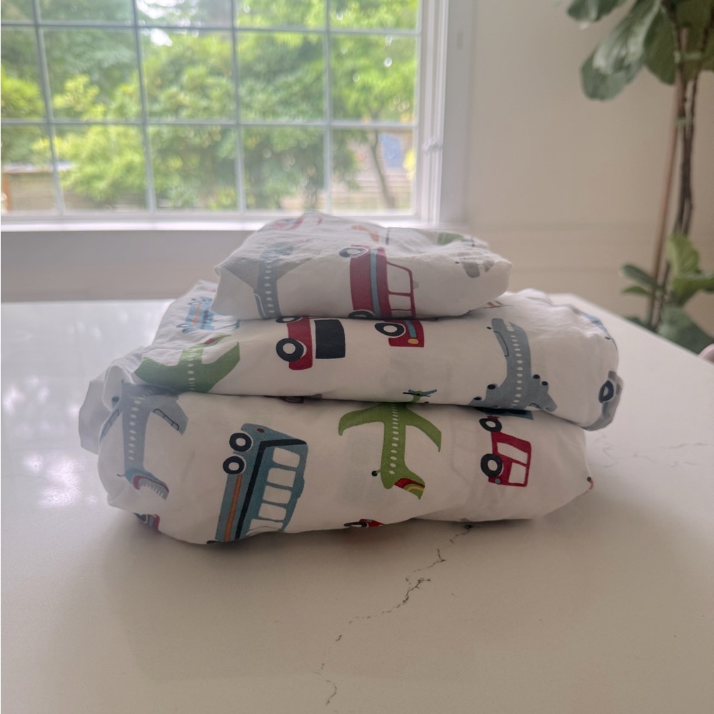pottery barn kids planes and cars TWIN sheets set